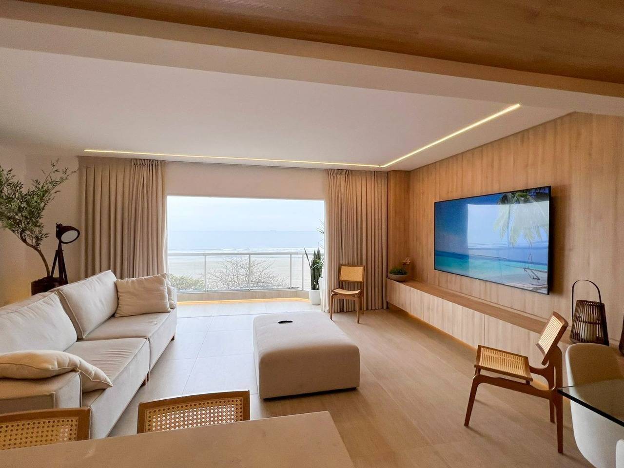 Apartamento, 4 quartos, 230 m² - Foto 1