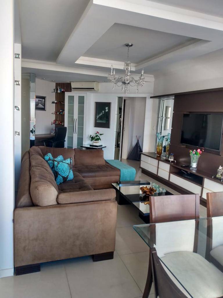 Apartamento, 3 quartos, 130 m² - Foto 1