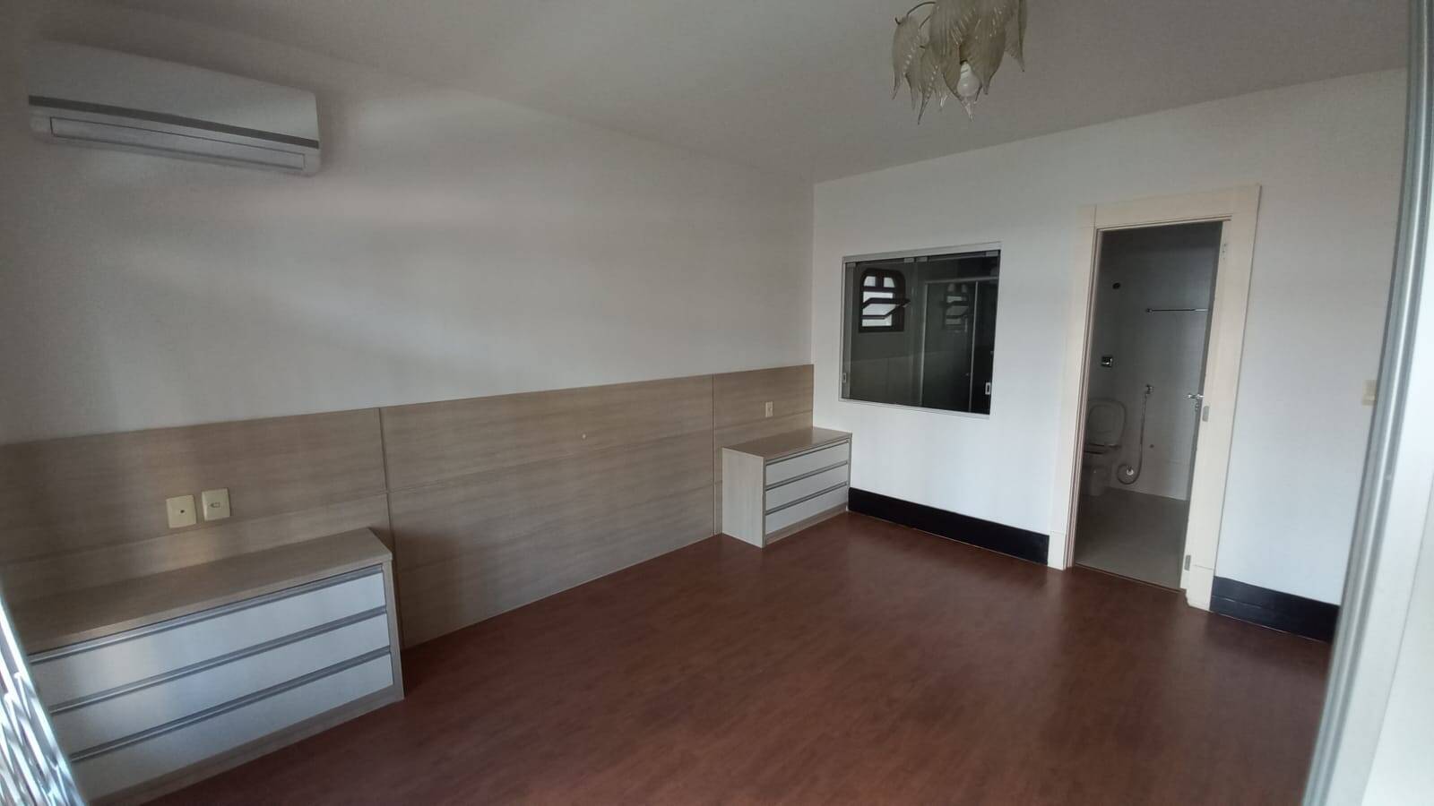 Sobrado, 4 quartos, 390 m² - Foto 6