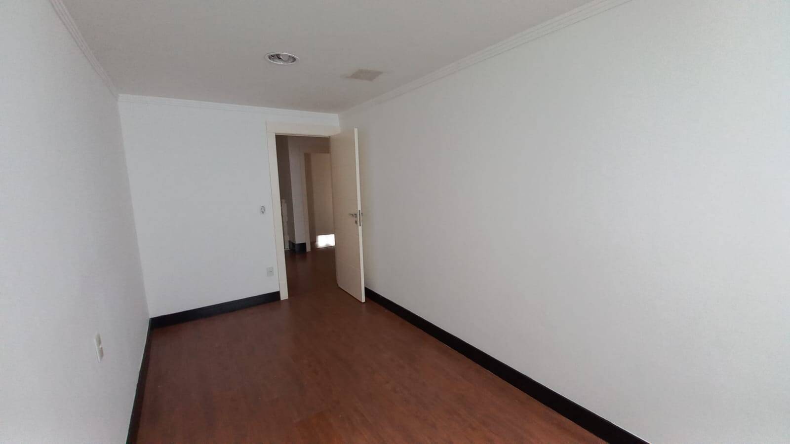 Sobrado, 4 quartos, 390 m² - Foto 27