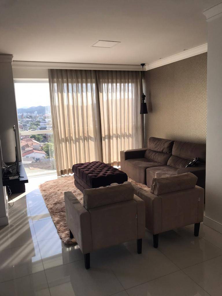 Apartamento, 3 quartos, 180 m² - Foto 2