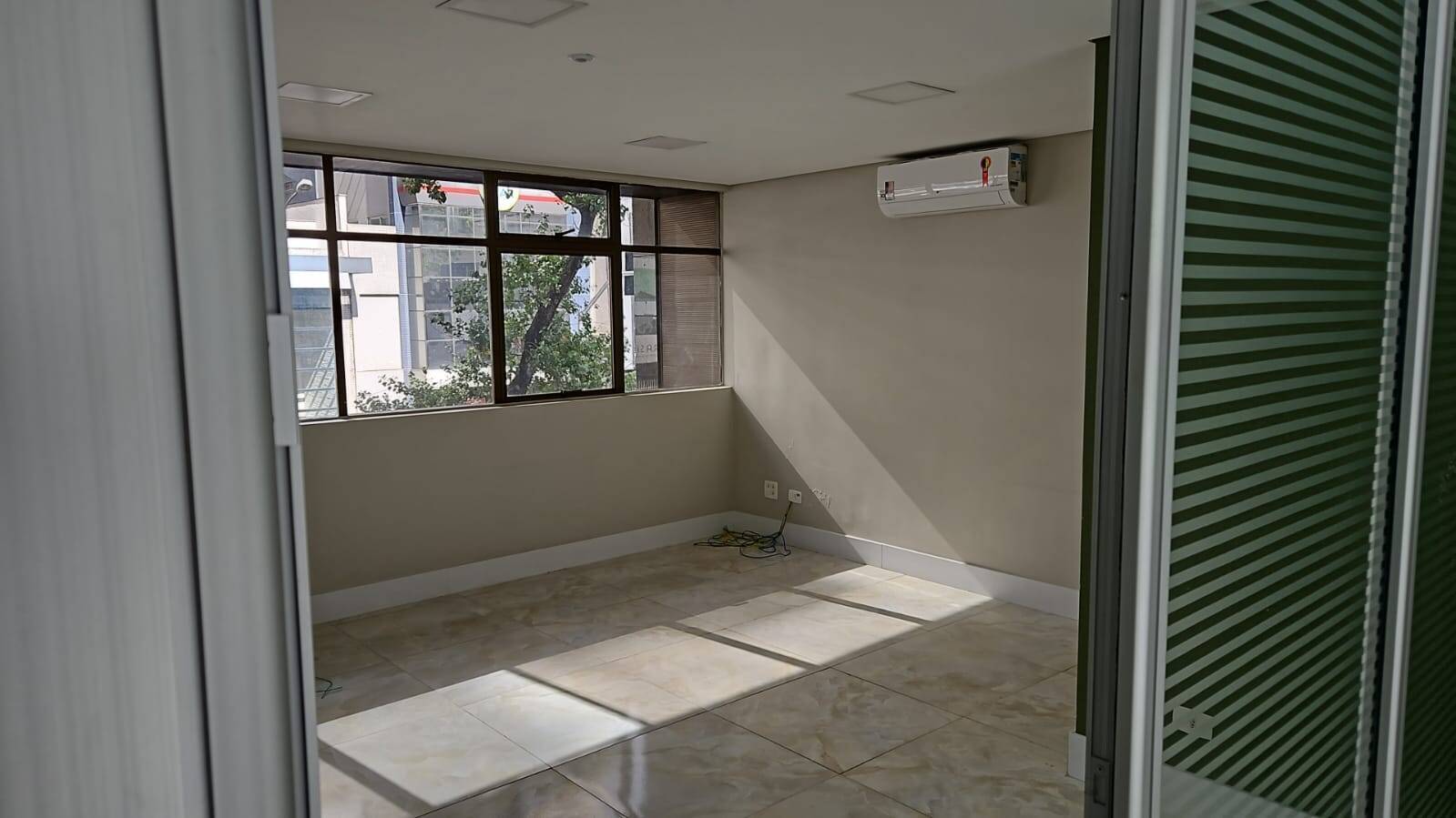 Prédio Inteiro, 1256 m² - Foto 3