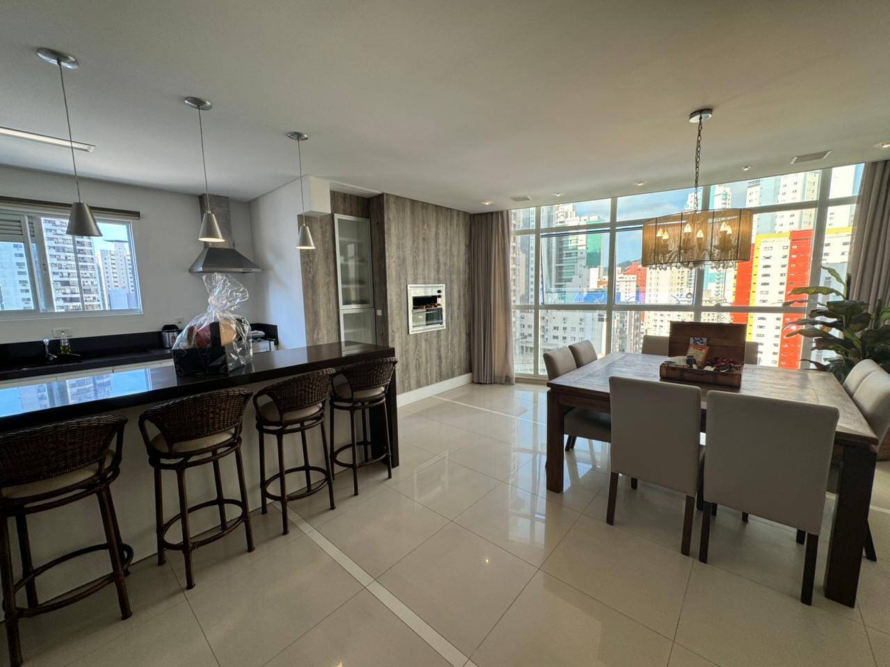 Apartamento, 3 quartos, 129 m² - Foto 2