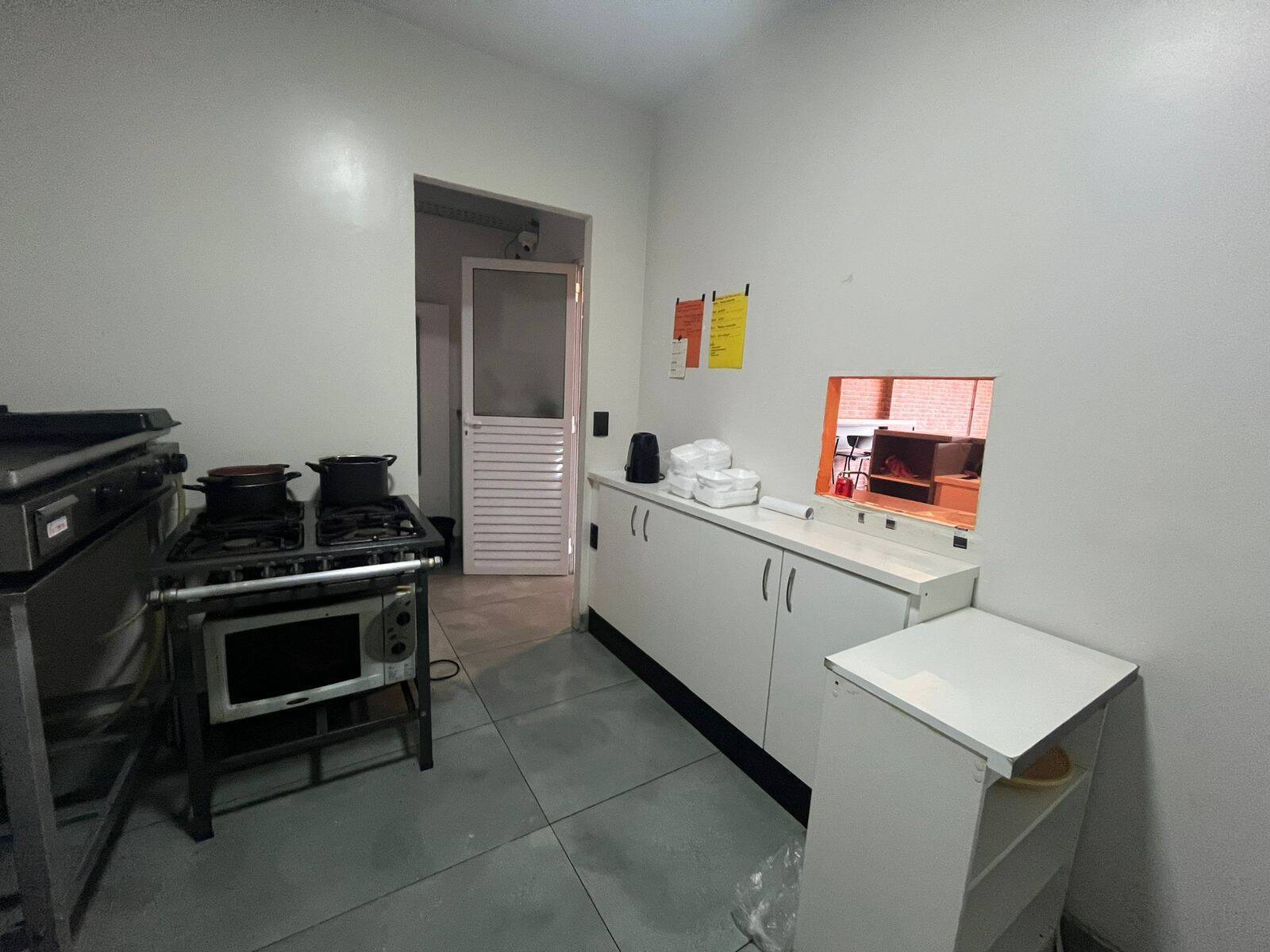 Loja-Salão para alugar, 59m² - Foto 12