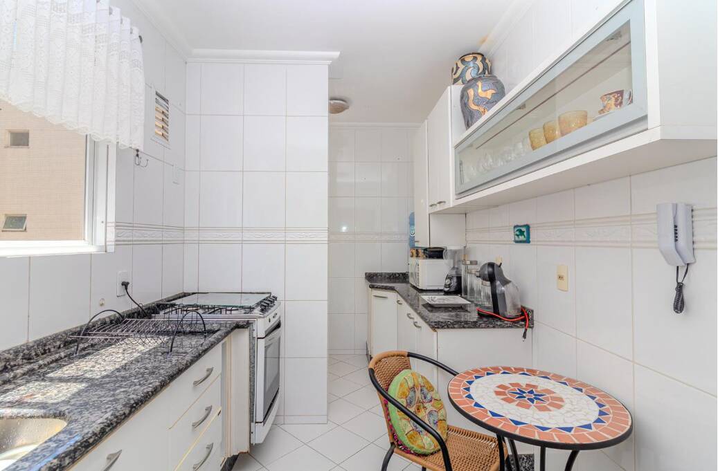 Apartamento, 2 quartos, 70 m² - Foto 2