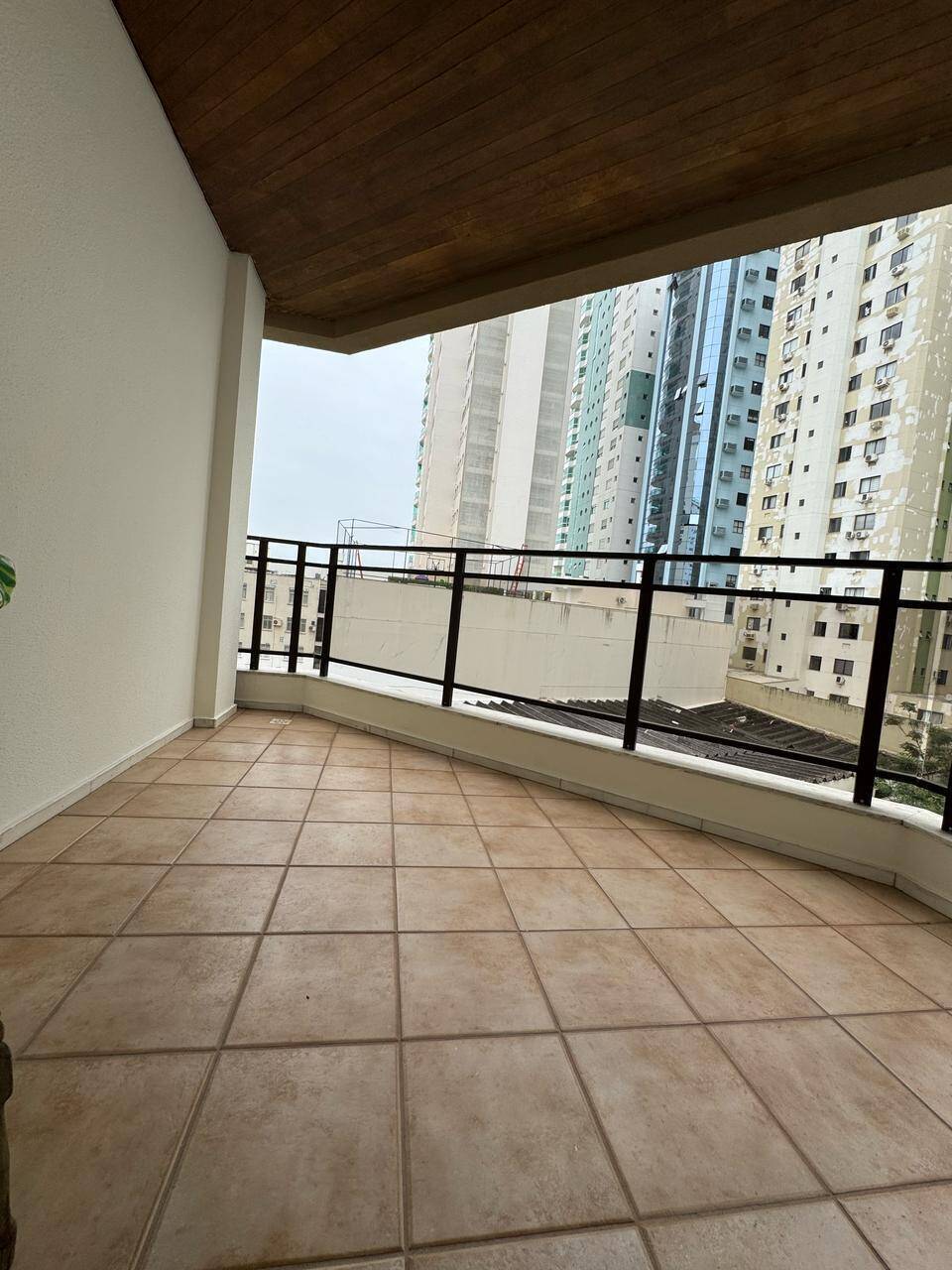 Apartamento, 3 quartos, 90 m² - Foto 2