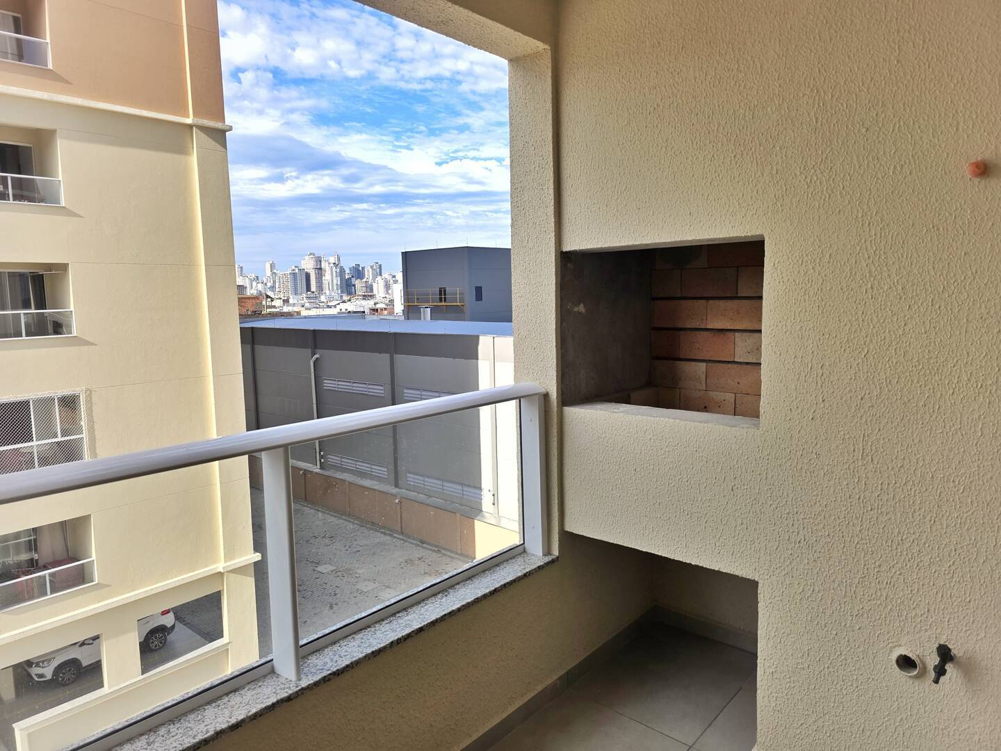 Apartamento para alugar com 2 quartos, 55m² - Foto 2