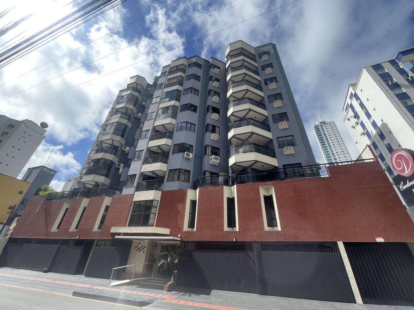 Apartamento, 3 quartos, 100 m² - Foto 1