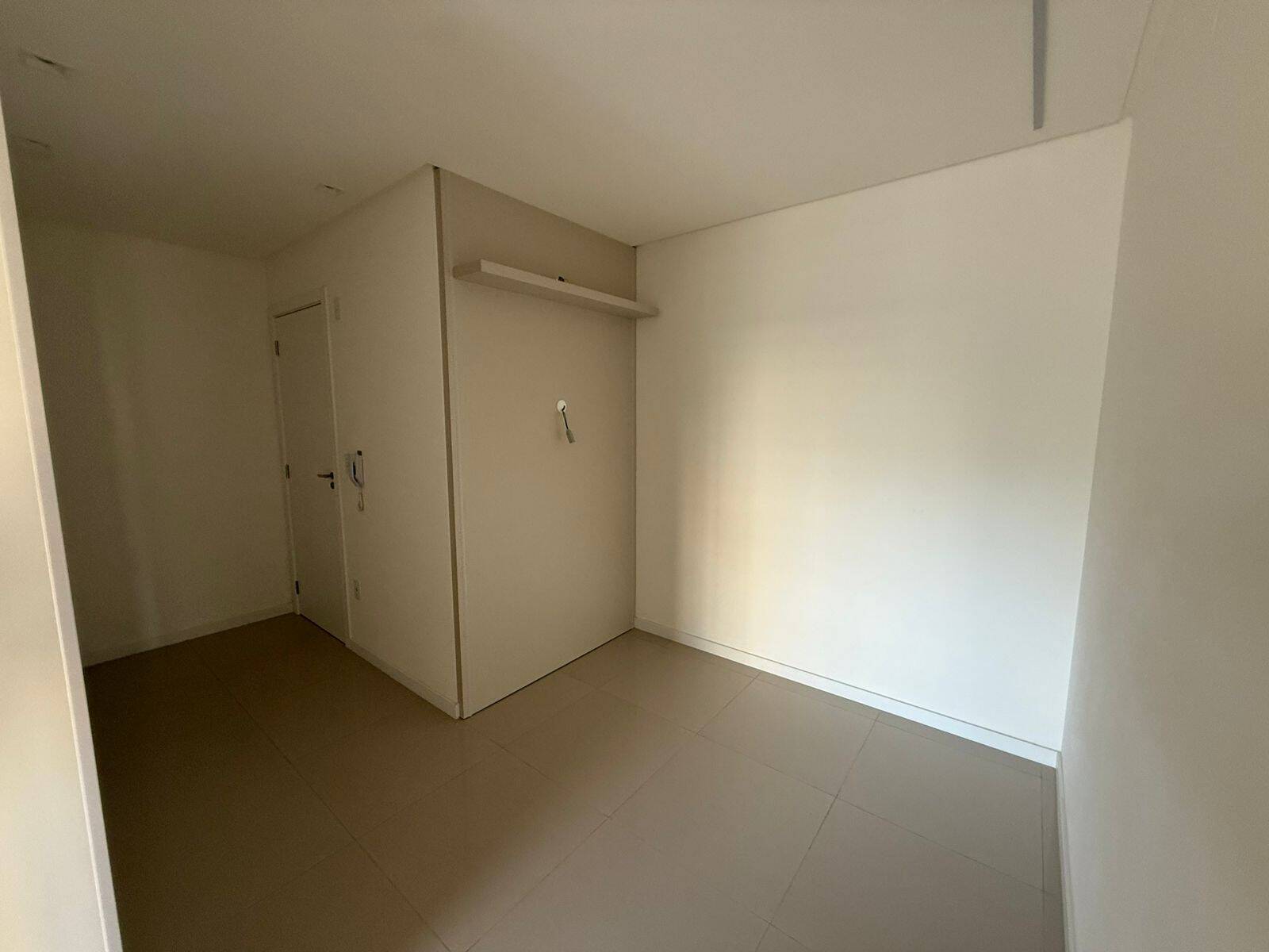 Apartamento para alugar com 3 quartos, 70m² - Foto 1