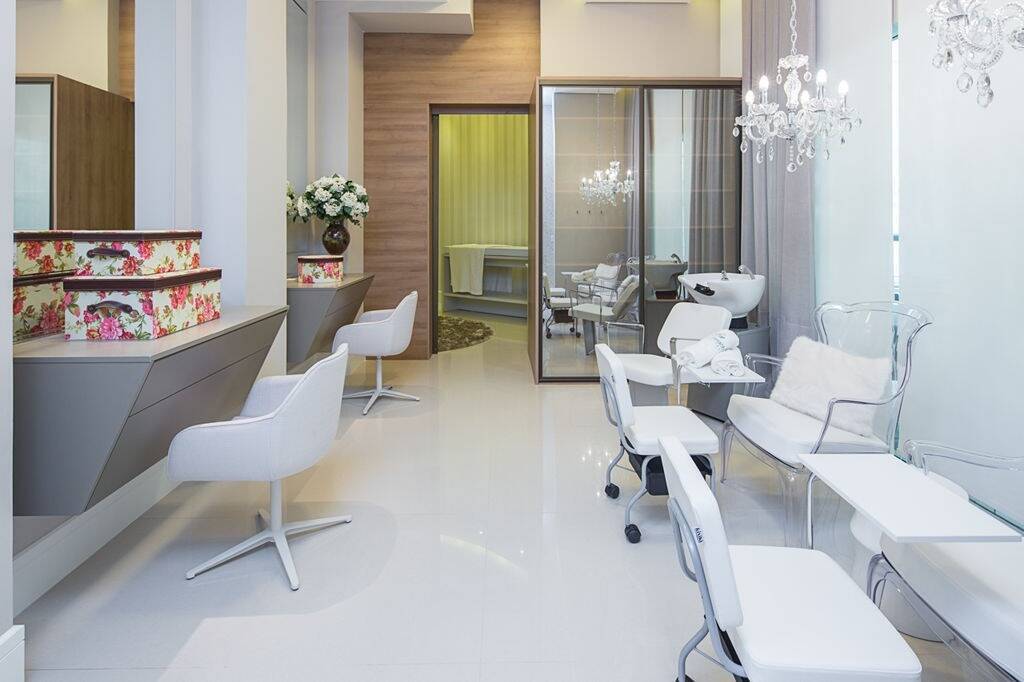Apartamento para alugar com 3 quartos, 137m² - Foto 9
