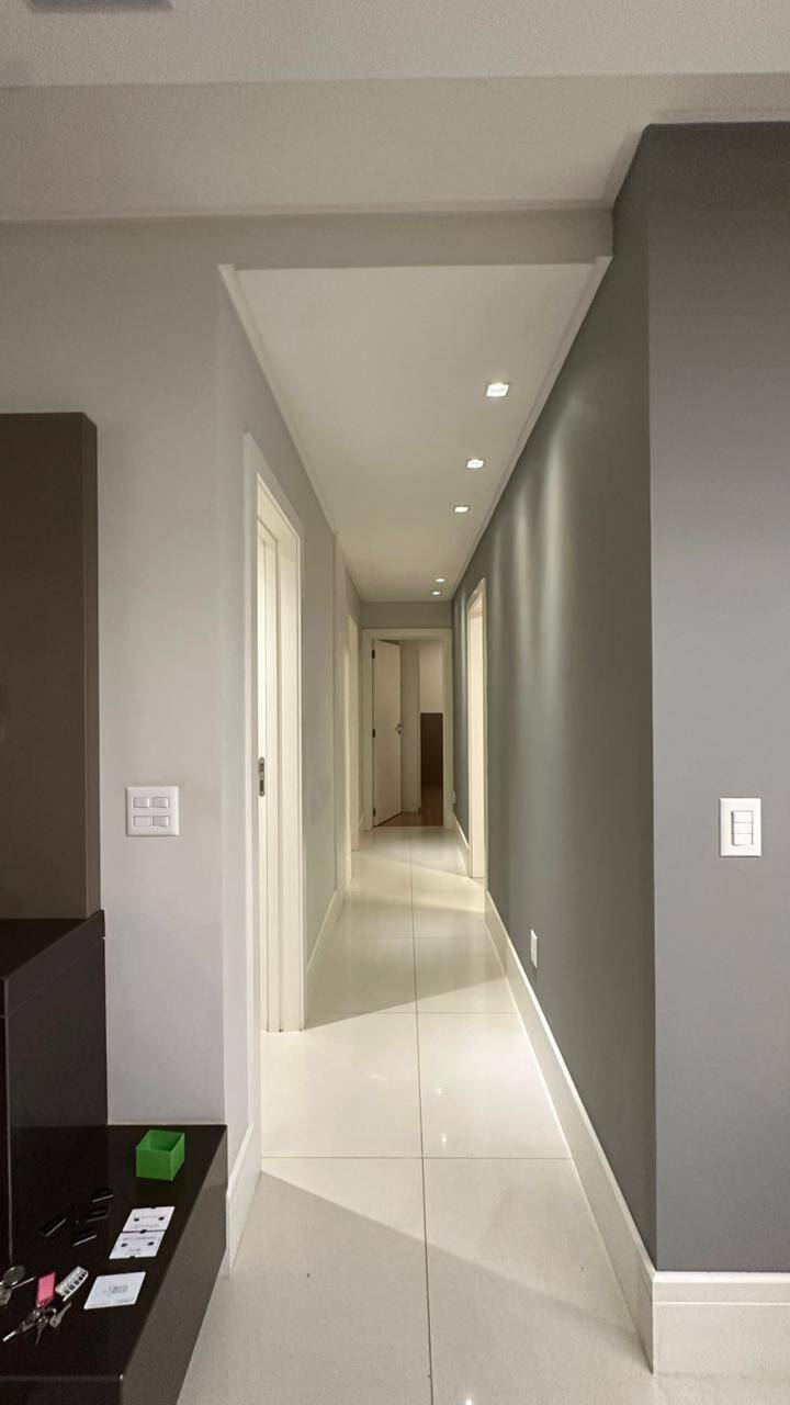 Apartamento para alugar com 3 quartos, 137m² - Foto 26