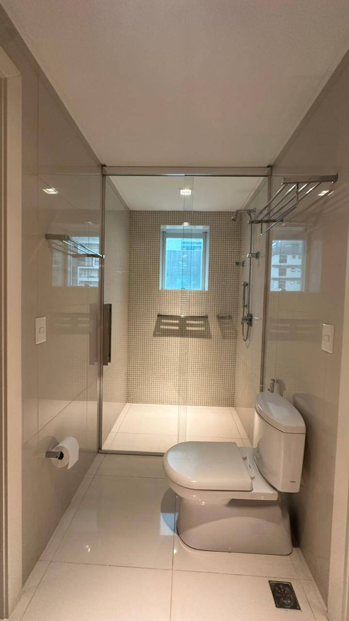 Apartamento para alugar com 3 quartos, 137m² - Foto 33