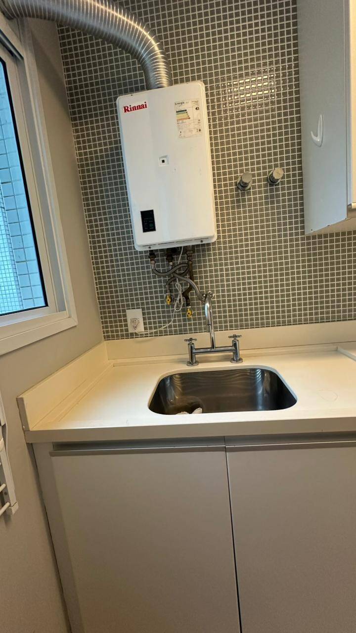 Apartamento para alugar com 3 quartos, 137m² - Foto 48