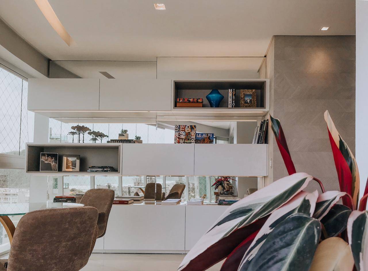 Apartamento para alugar com 3 quartos, 160m² - Foto 11