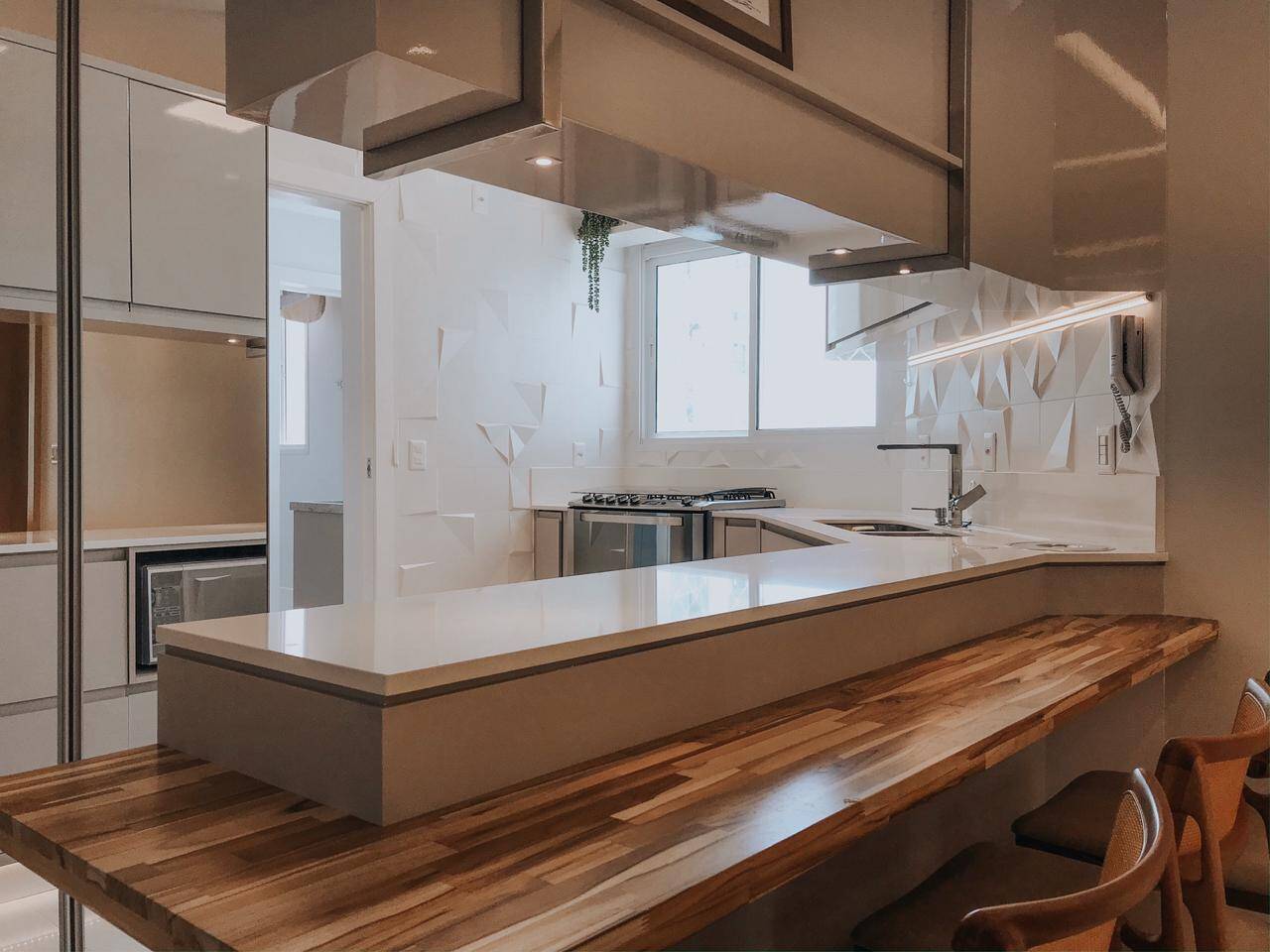 Apartamento para alugar com 3 quartos, 160m² - Foto 19