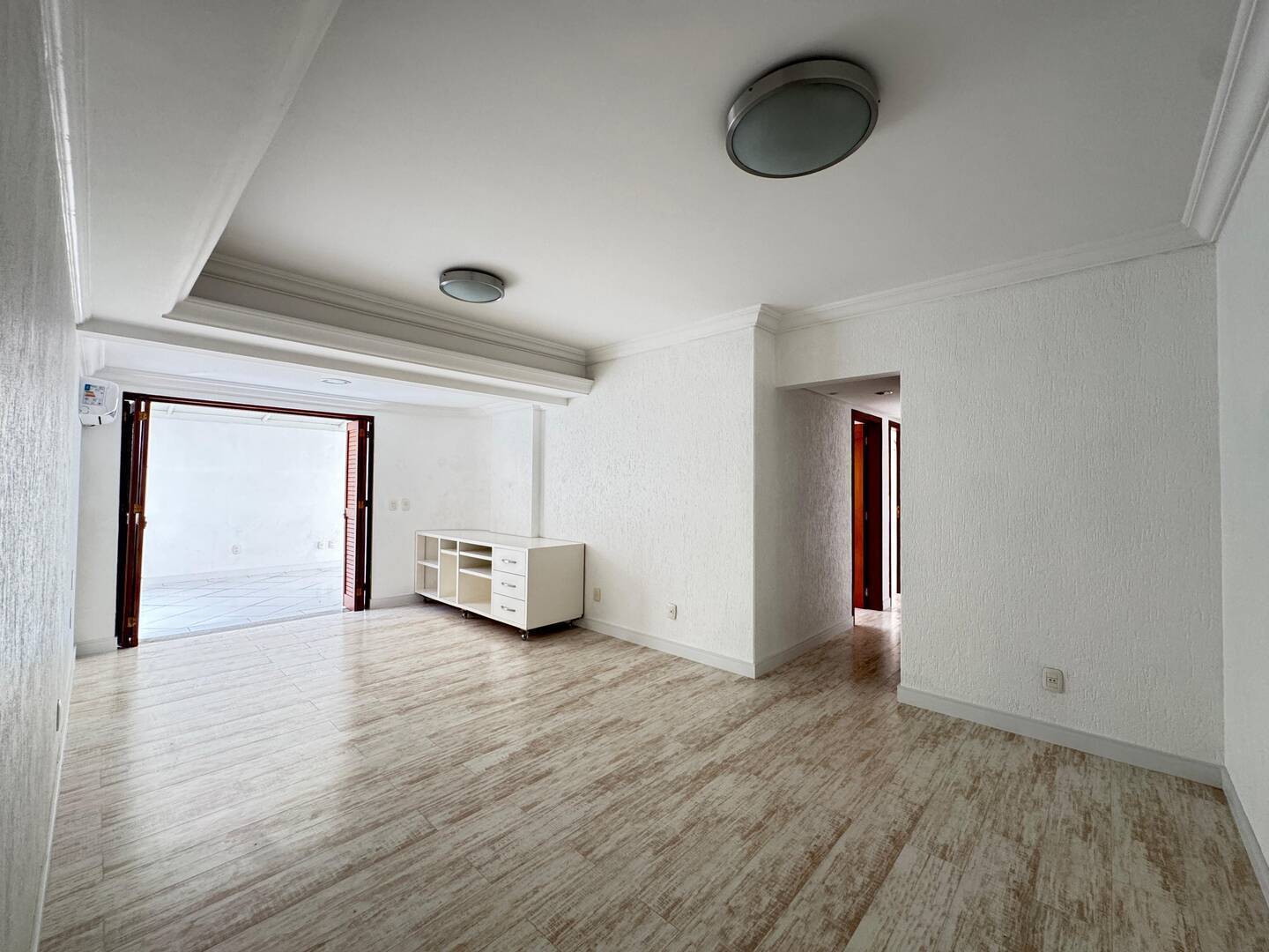 Apartamento, 3 quartos, 260 m² - Foto 4
