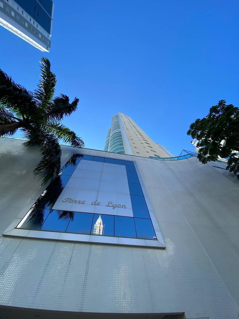 Apartamento, 3 quartos, 139 m² - Foto 1