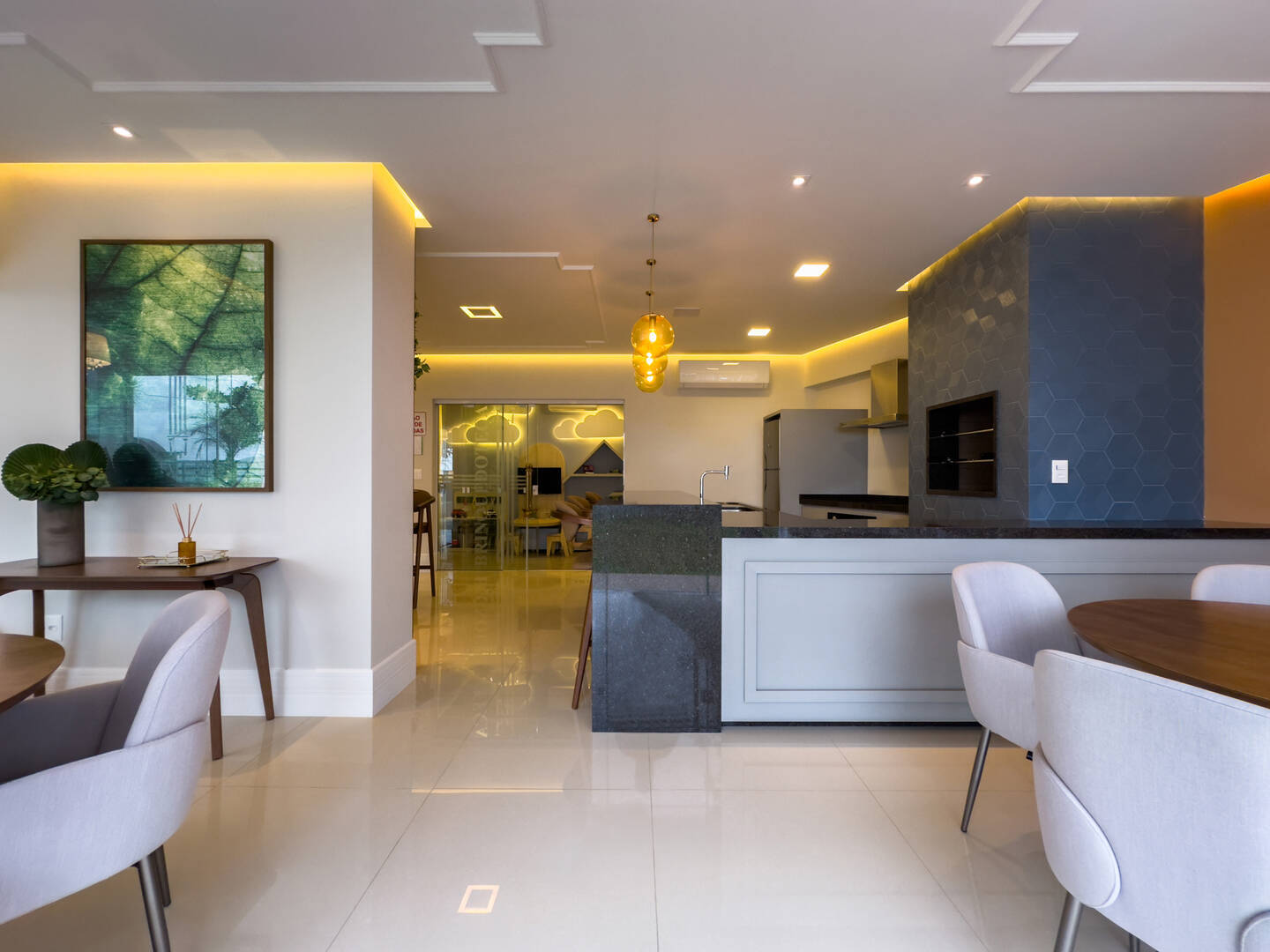 Apartamento para alugar com 4 quartos, 183m² - Foto 23