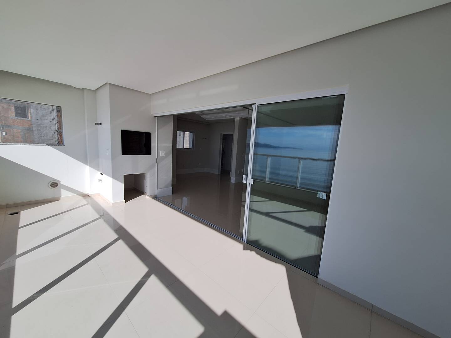 Apartamento para alugar com 4 quartos, 182m² - Foto 9