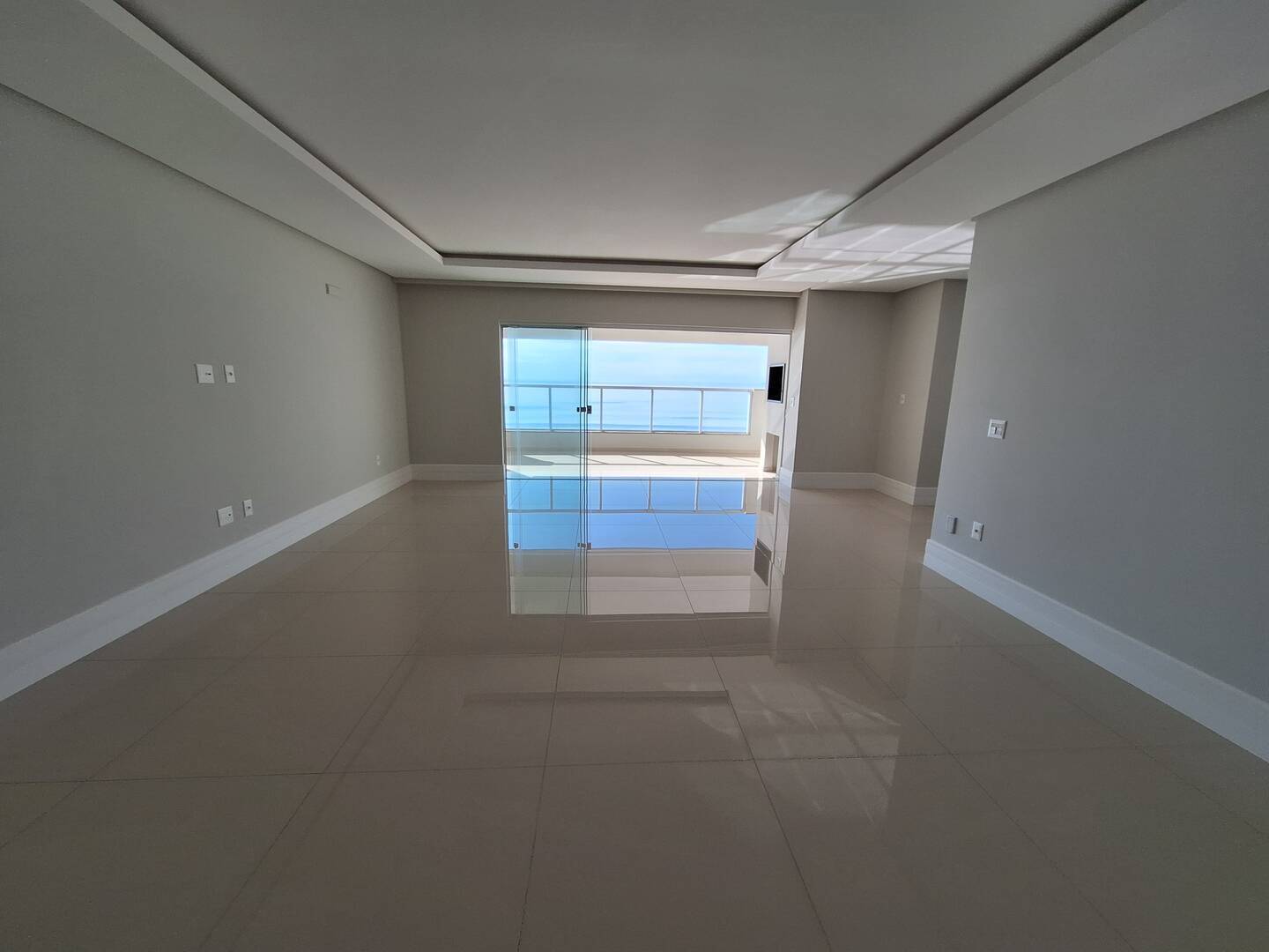 Apartamento para alugar com 4 quartos, 182m² - Foto 7