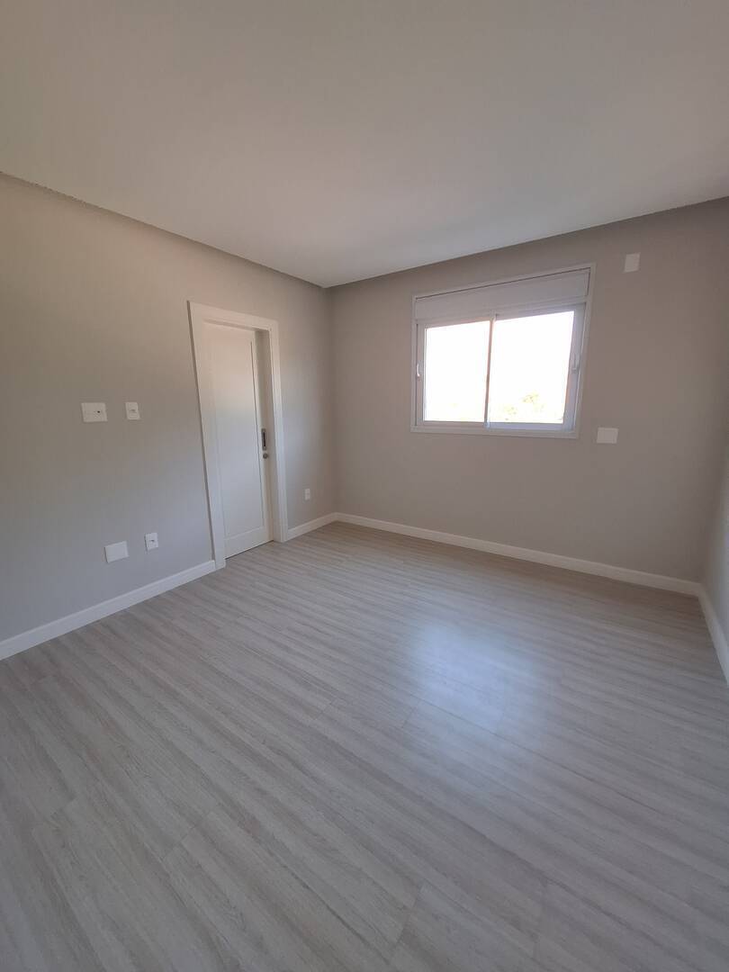 Apartamento para alugar com 4 quartos, 182m² - Foto 10