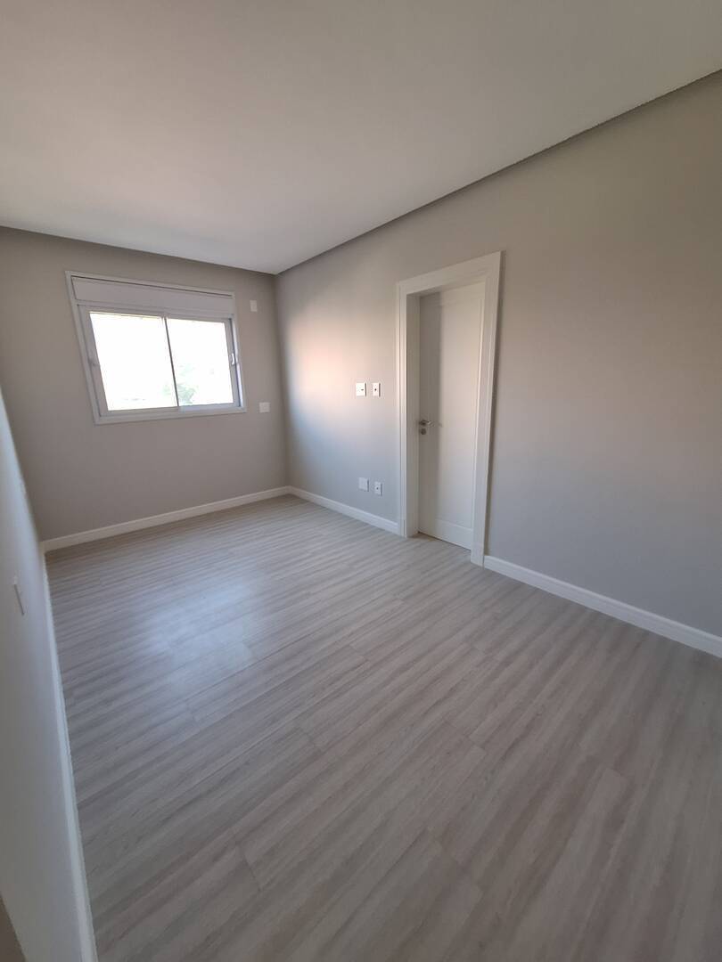 Apartamento para alugar com 4 quartos, 182m² - Foto 11