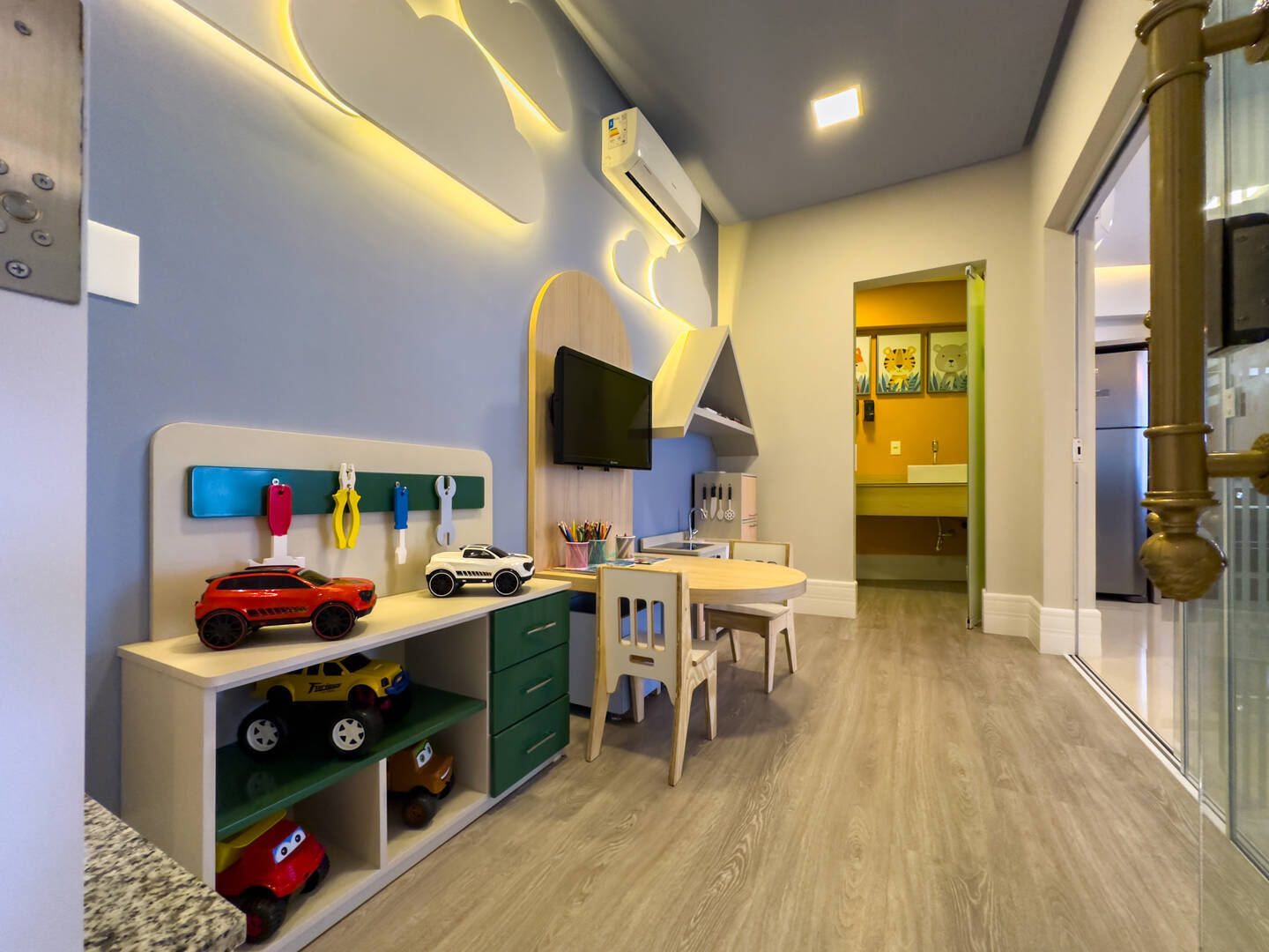 Apartamento para alugar com 4 quartos, 182m² - Foto 22