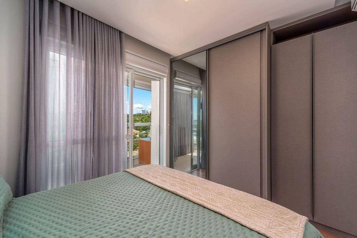 Cobertura para alugar com 3 quartos, 210m² - Foto 8