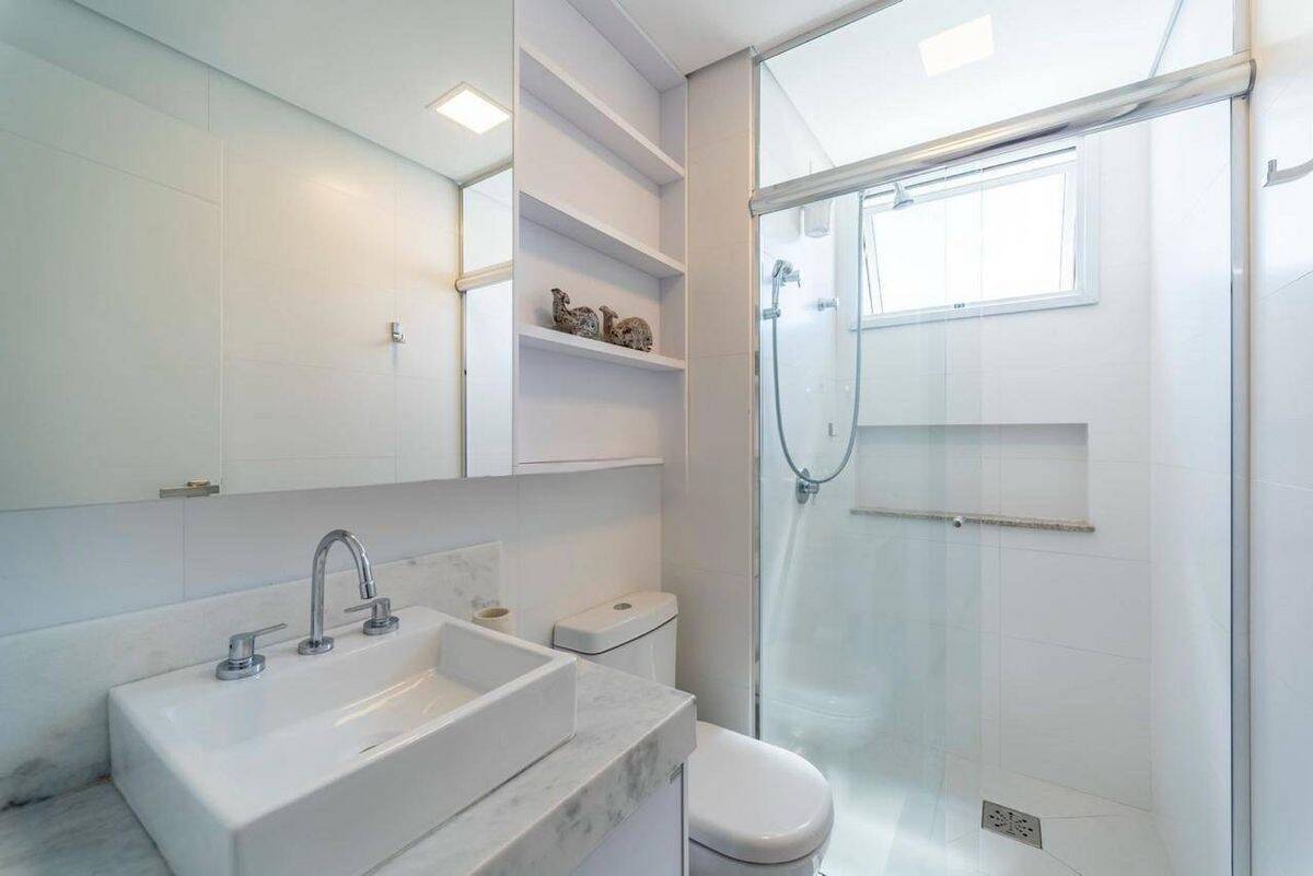 Cobertura para alugar com 3 quartos, 210m² - Foto 6