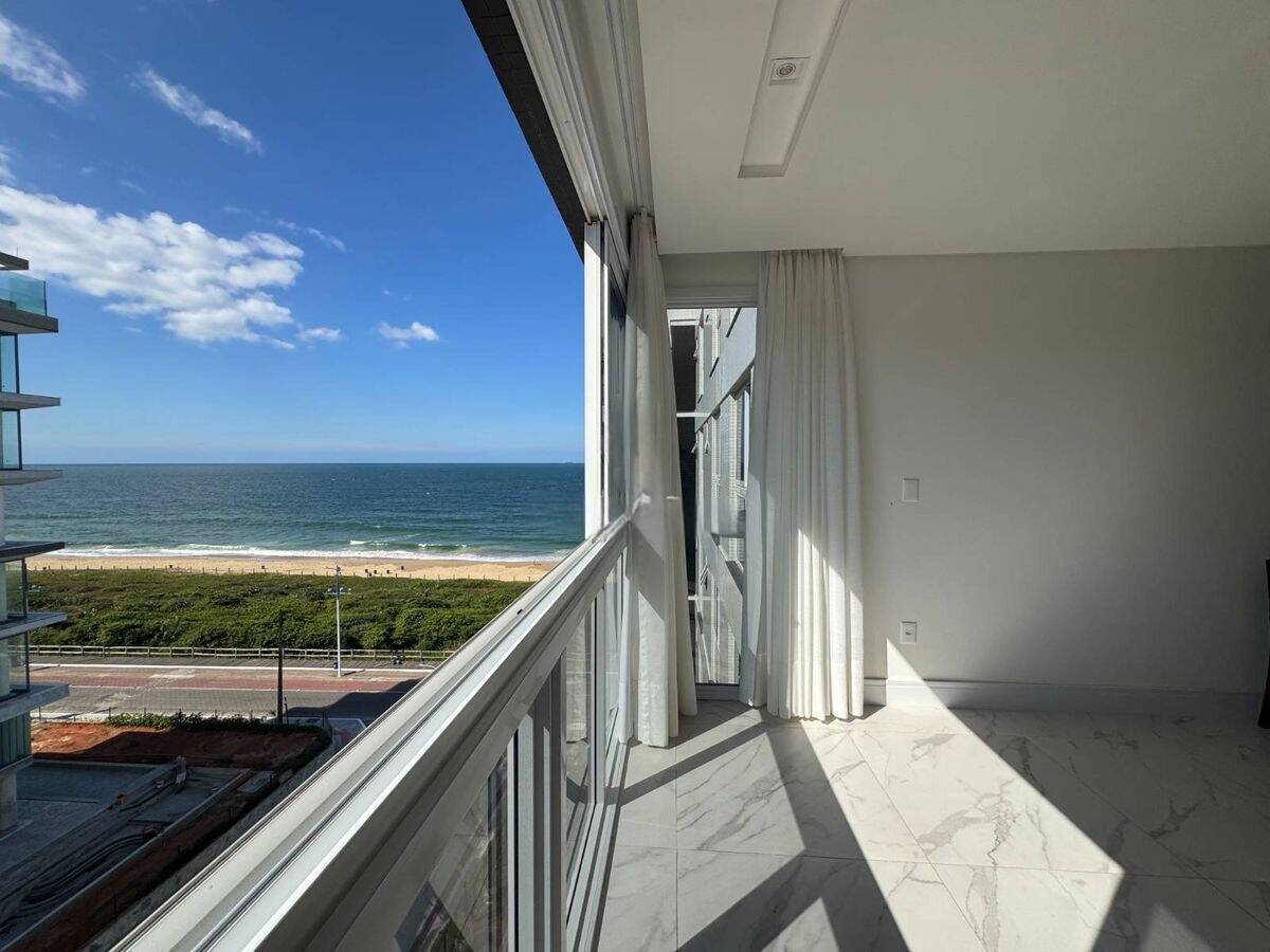 Apartamento para alugar com 3 quartos, 109m² - Foto 4