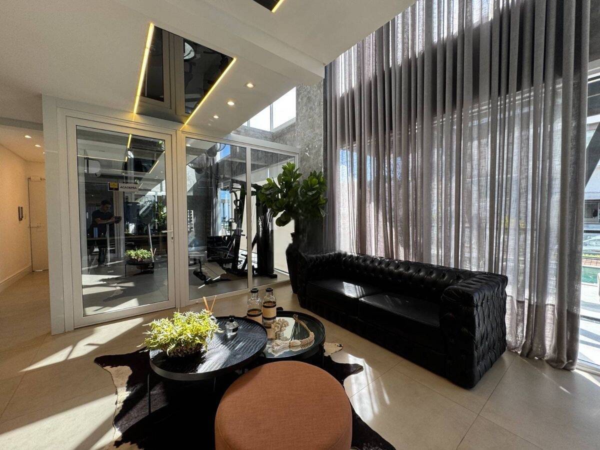 Apartamento para alugar com 3 quartos, 109m² - Foto 16