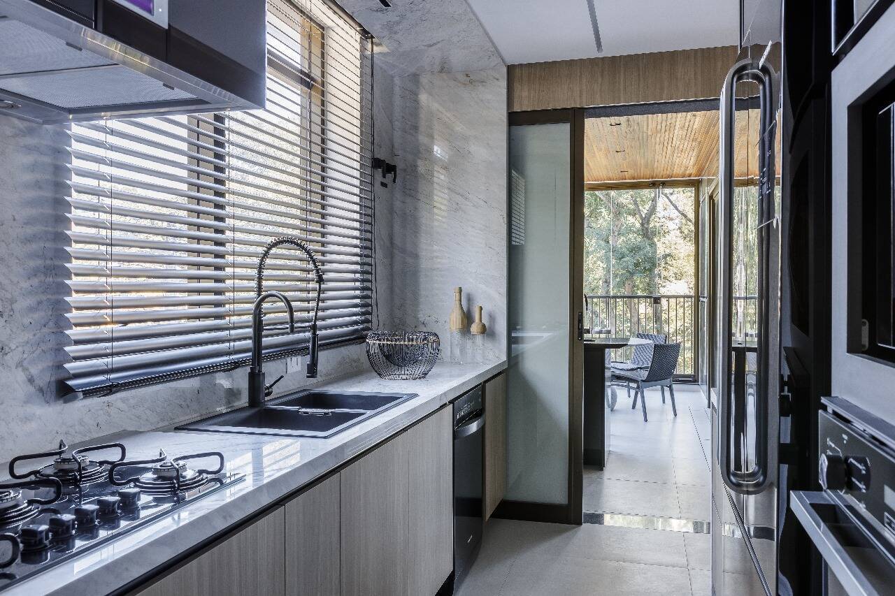 Cobertura à venda com 4 quartos, 330m² - Foto 15