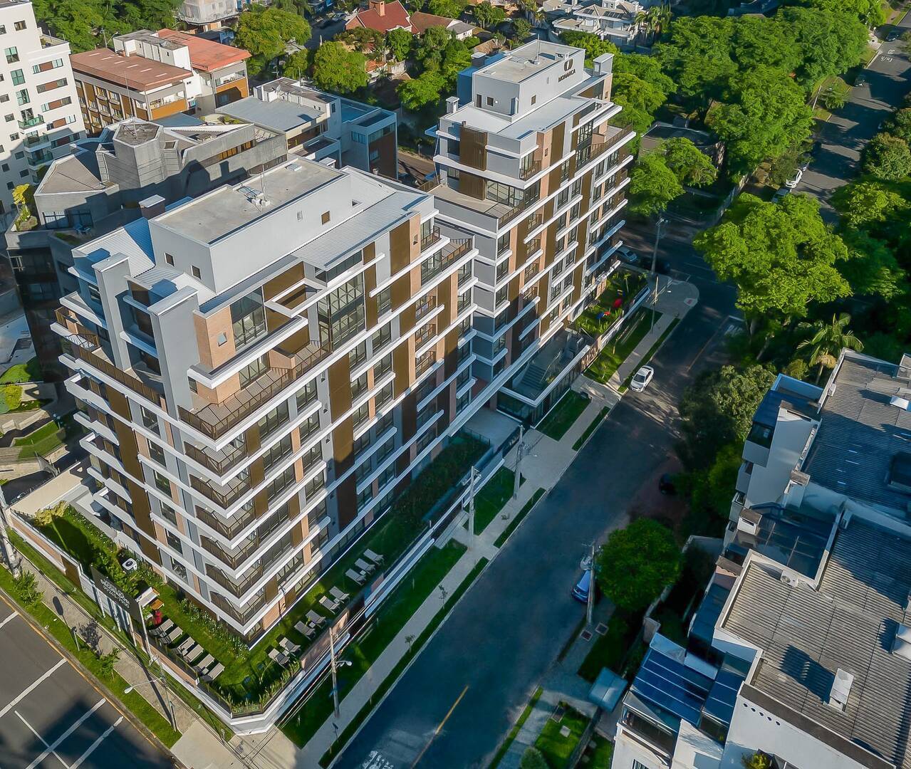 Cobertura à venda com 4 quartos, 330m² - Foto 2