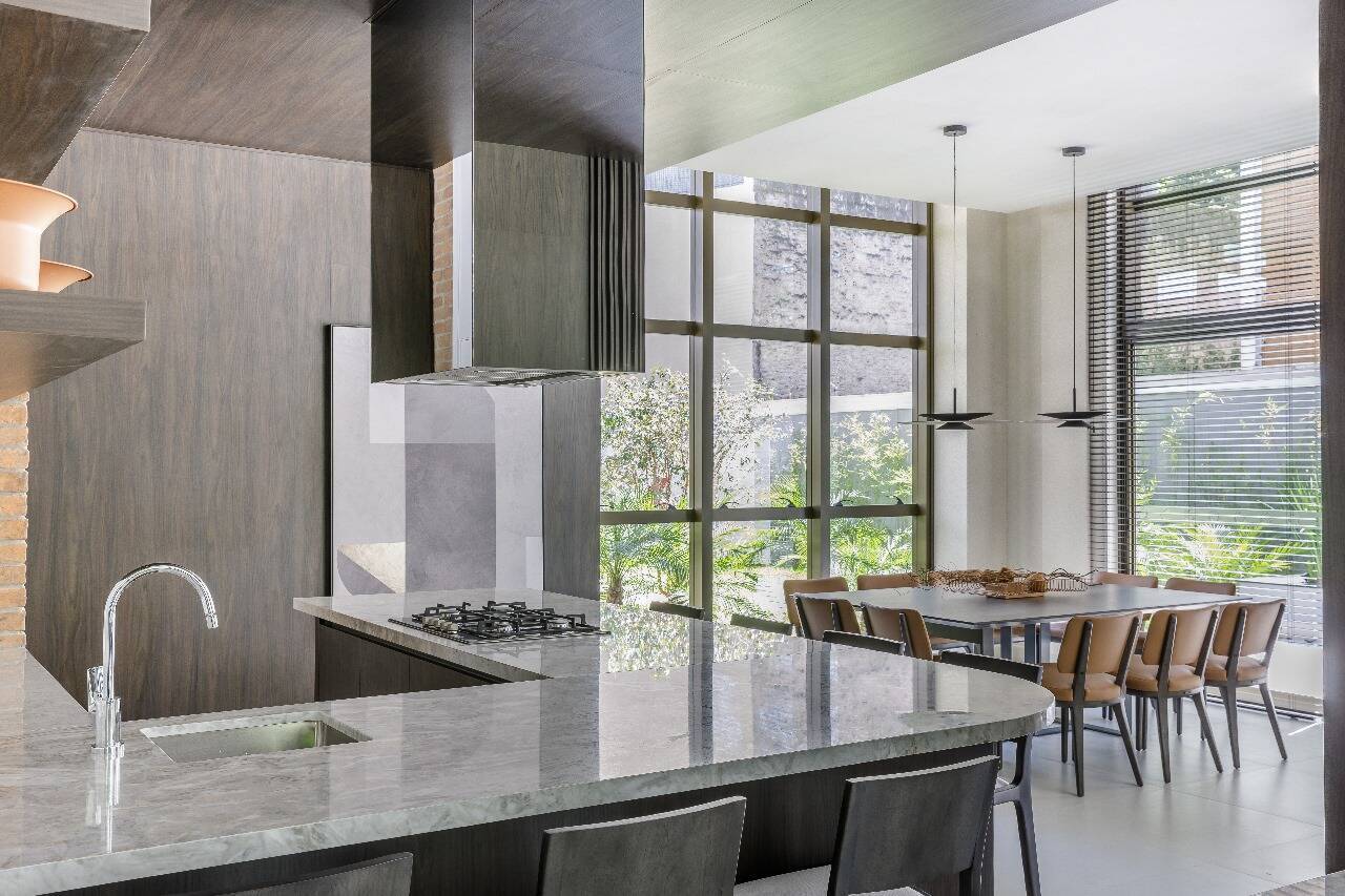 Cobertura à venda com 4 quartos, 330m² - Foto 26