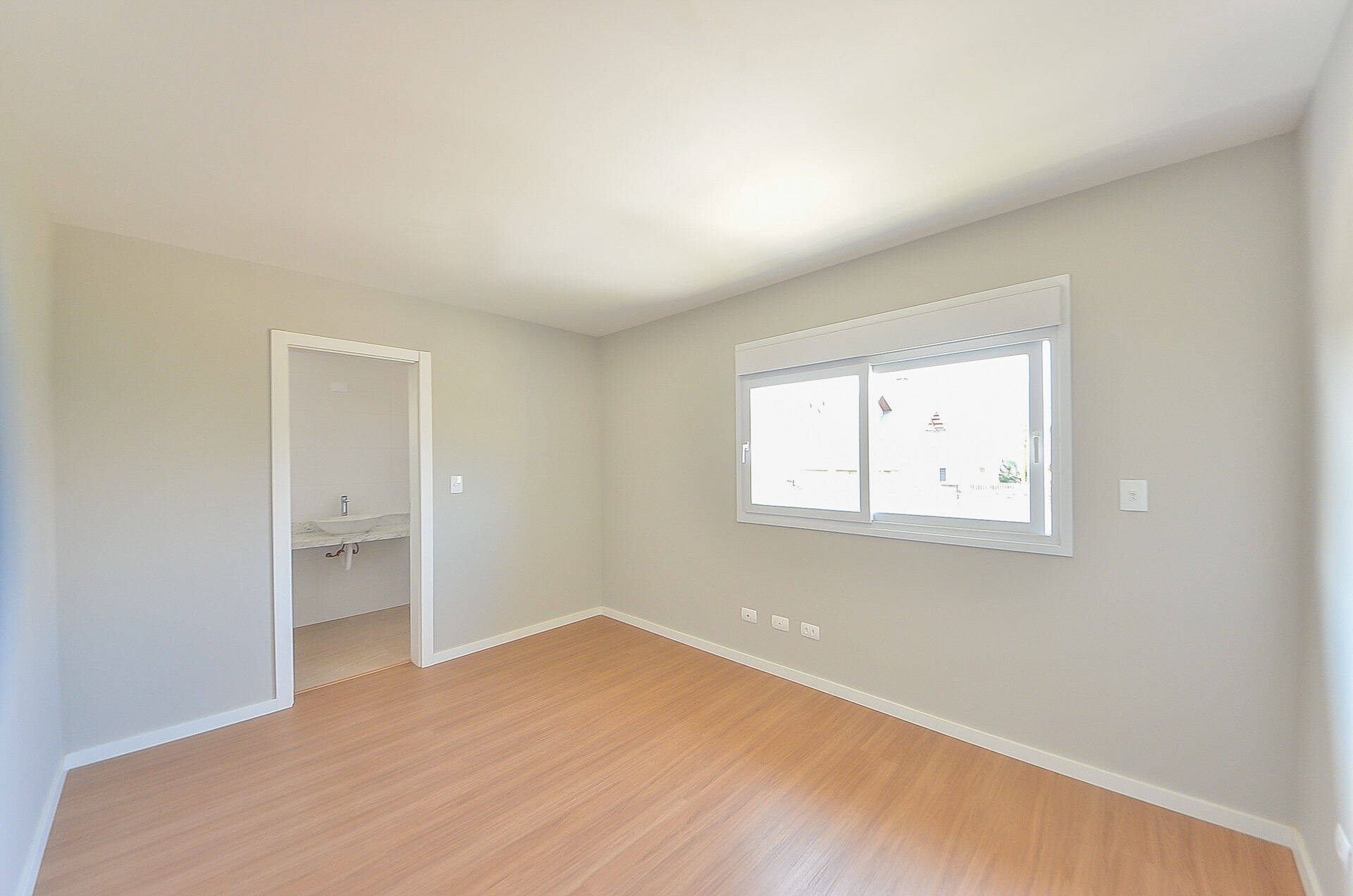 Casa à venda com 3 quartos, 121m² - Foto 16