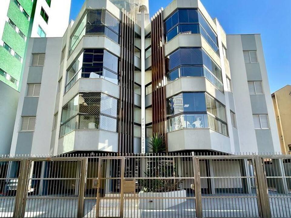 Apartamento para alugar com 4 quartos, 158m² - Foto 3