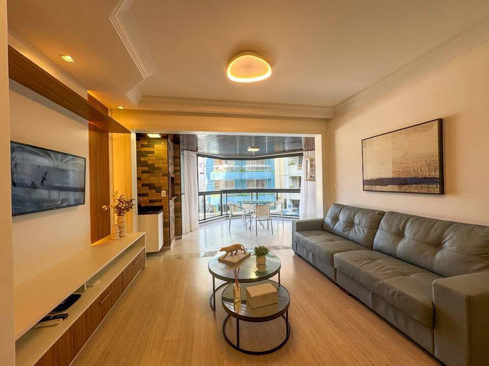 Apartamento para alugar com 4 quartos, 158m² - Foto 6