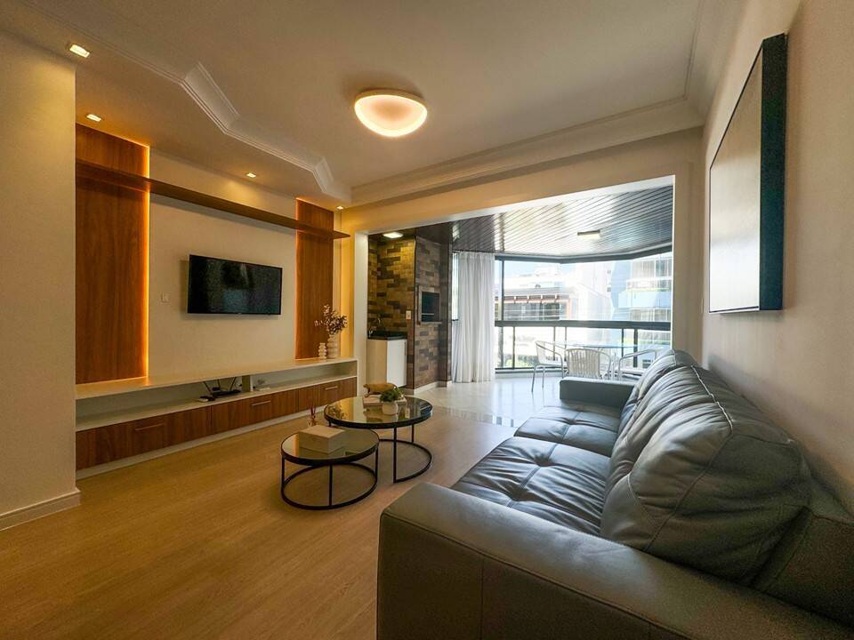Apartamento para alugar com 4 quartos, 158m² - Foto 7