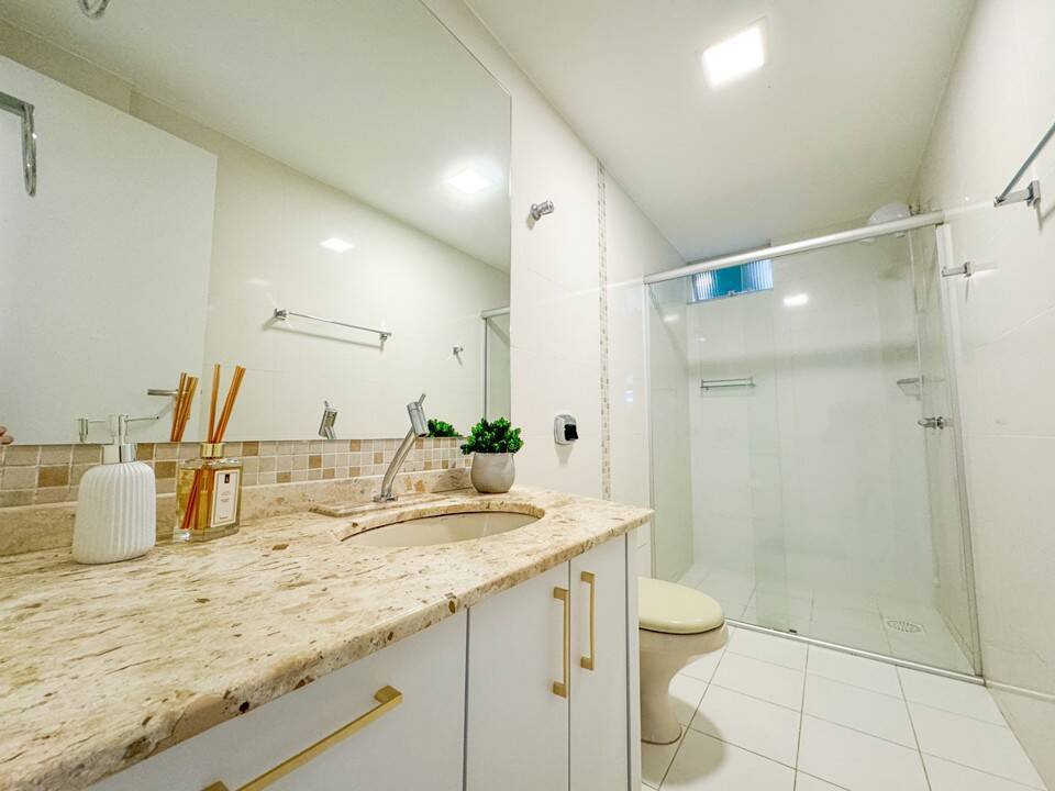 Apartamento para alugar com 4 quartos, 158m² - Foto 20