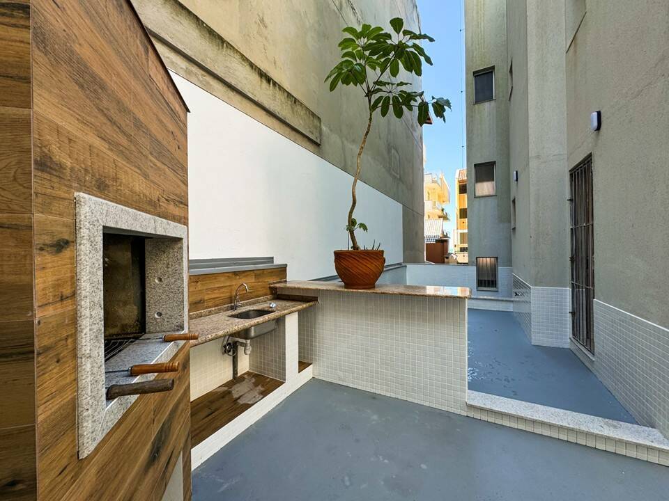 Apartamento para alugar com 4 quartos, 158m² - Foto 22