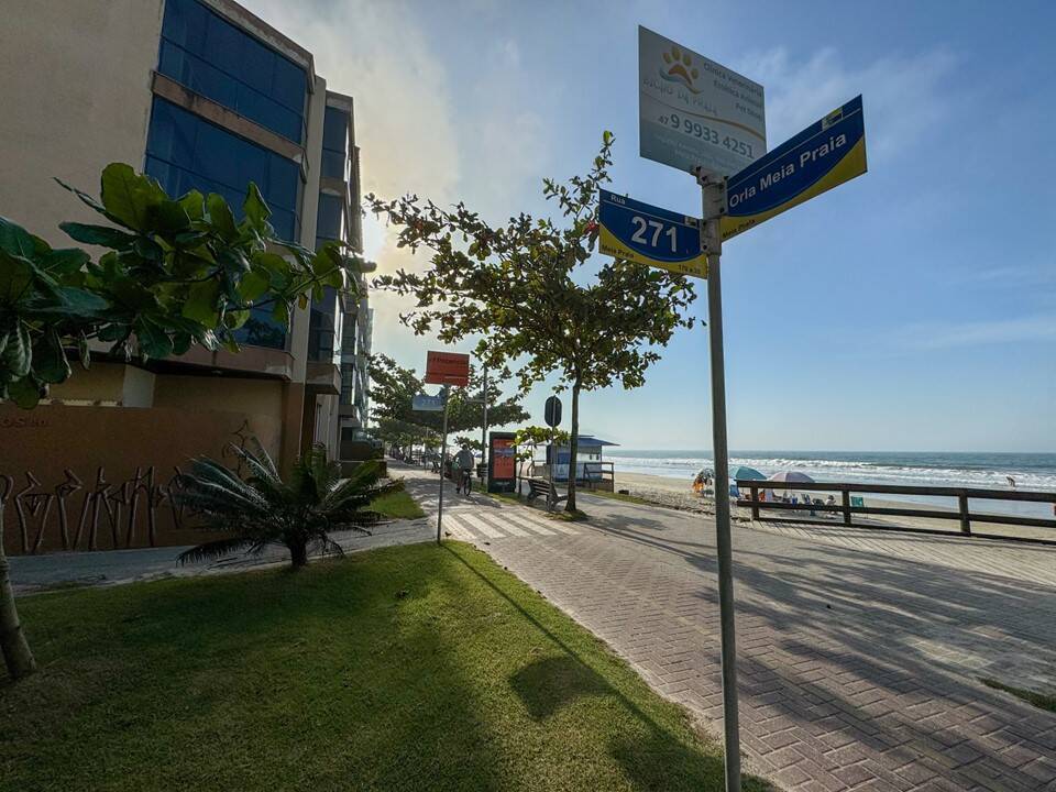 Apartamento para alugar com 4 quartos, 158m² - Foto 11