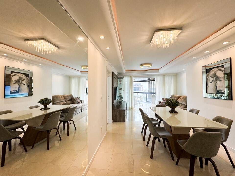 Apartamento para alugar com 4 quartos, 158m² - Foto 18