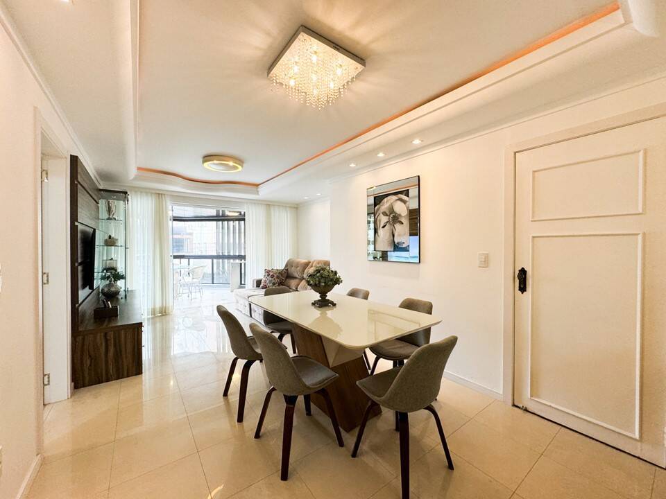 Apartamento para alugar com 4 quartos, 158m² - Foto 29