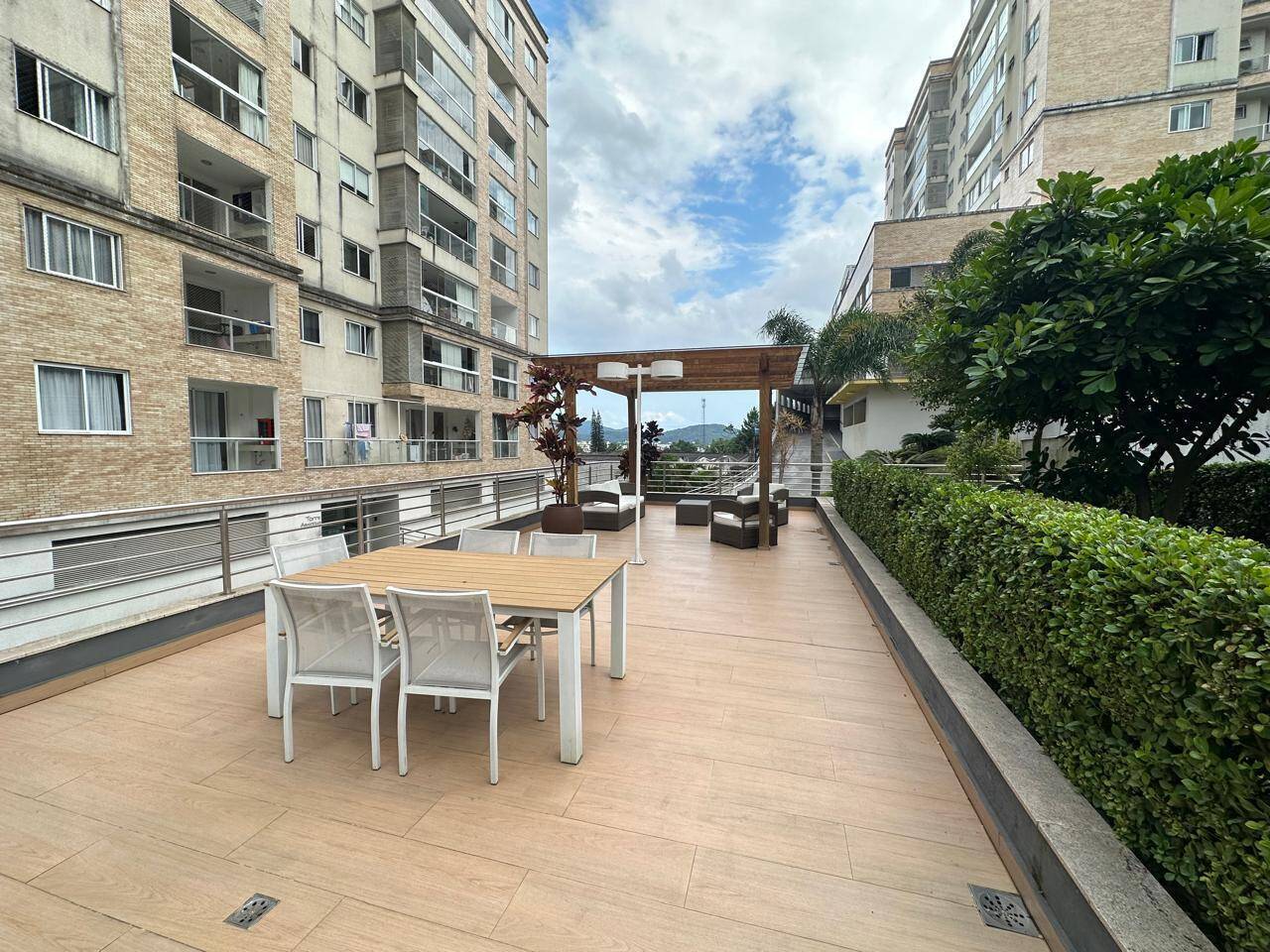 Apartamento à venda com 2 quartos, 71m² - Foto 28
