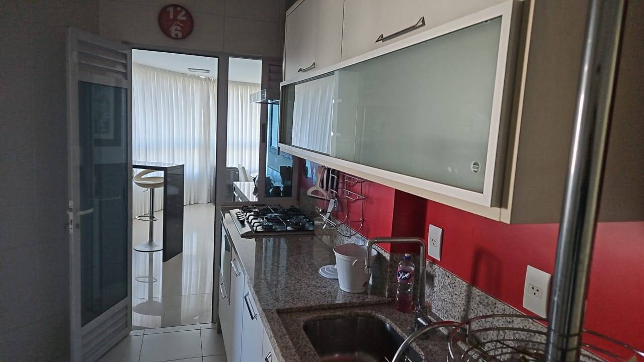 Apartamento à venda com 3 quartos, 100m² - Foto 31
