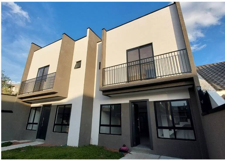 Casa à venda com 3 quartos, 90m² - Foto 13