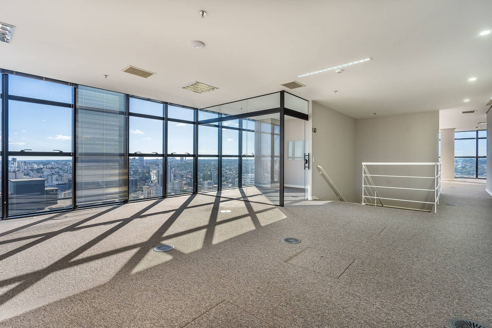 Conjunto Comercial-Sala para alugar, 351m² - Foto 5