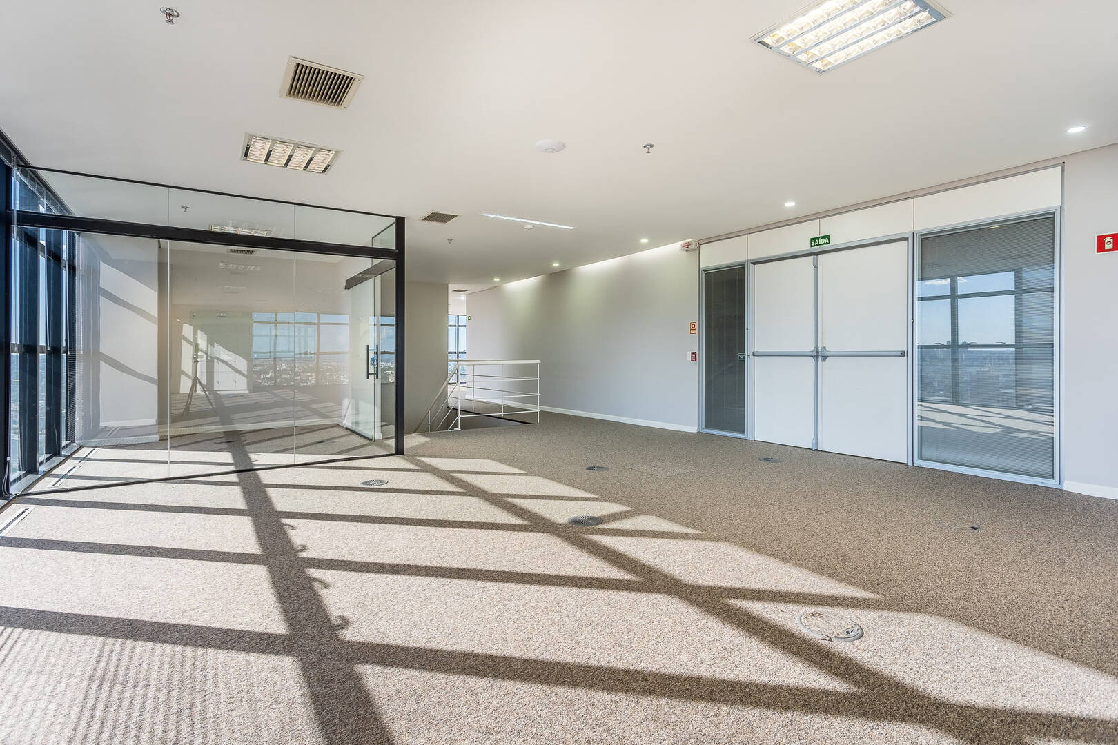 Conjunto Comercial-Sala para alugar, 351m² - Foto 7