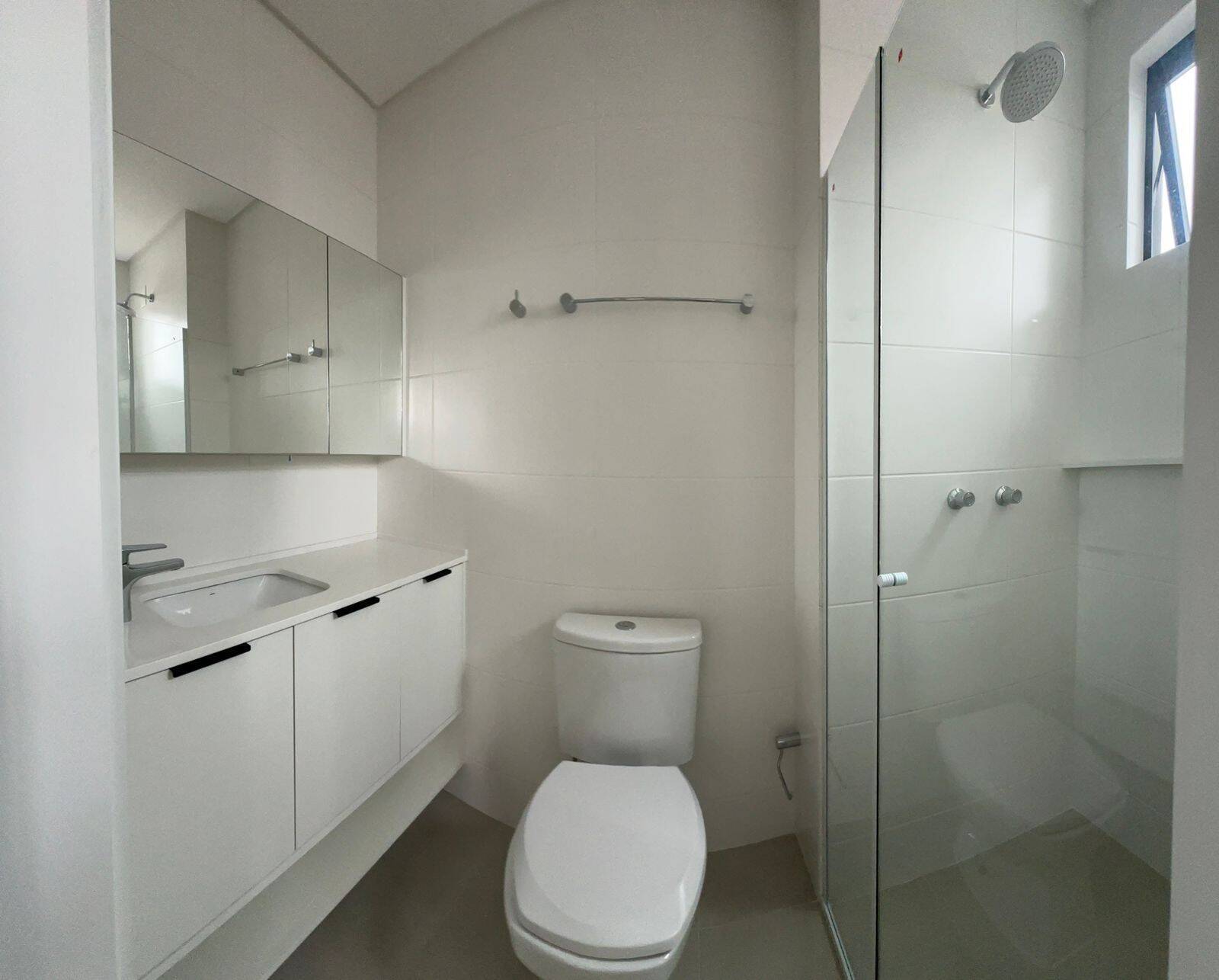 Apartamento para alugar com 2 quartos, 73m² - Foto 2