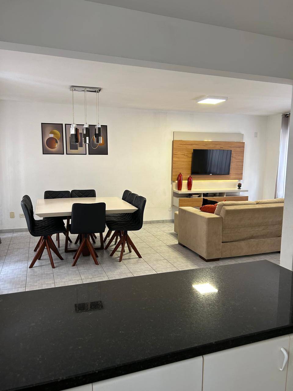 Casa, 3 quartos, 200 m² - Foto 1